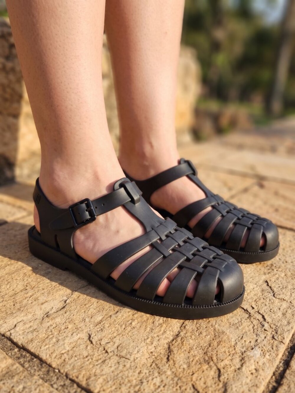 Melissa Possesion Matte Black Fisherman Jelly Scented Sandals